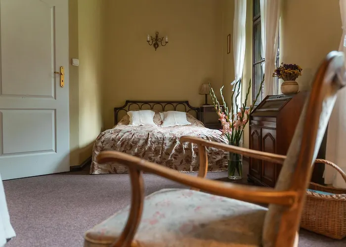 Palac Baborowko Farm stay