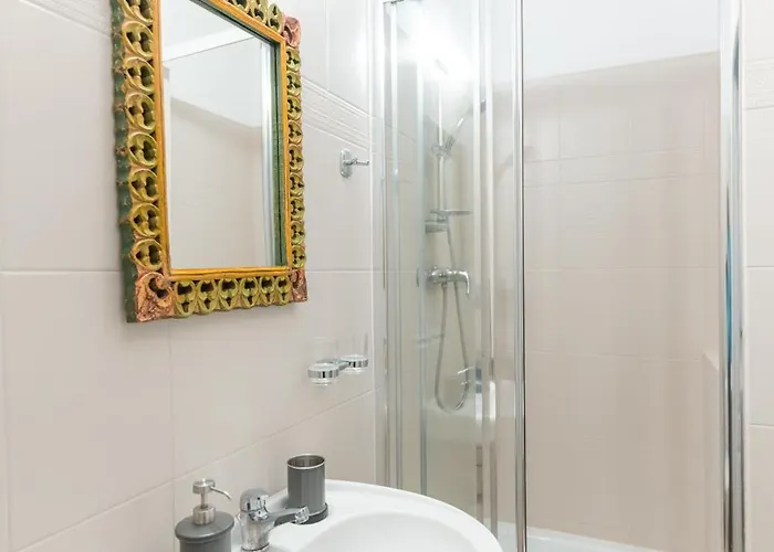 Palac Baborowko Farm stay