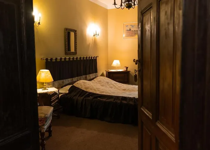 Palac Baborowko Farm stay *